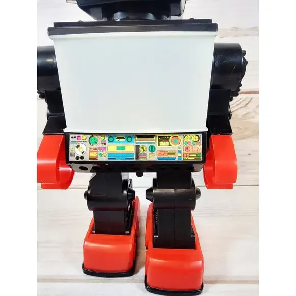 Vintage Saturn 13 Giant Walking Robot Kamco 1981 Tested Works READ
